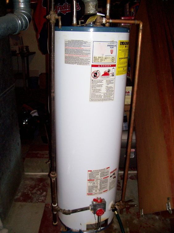 /img/Hotwater-tank-564x755.jpg